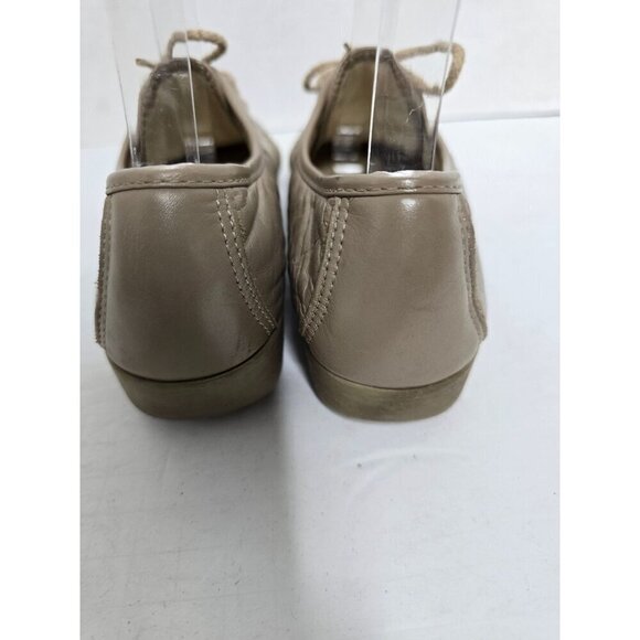 Vintage 70s SAS Tan Neutral Lace Up Preppy Shoe - Picture 4 of 10